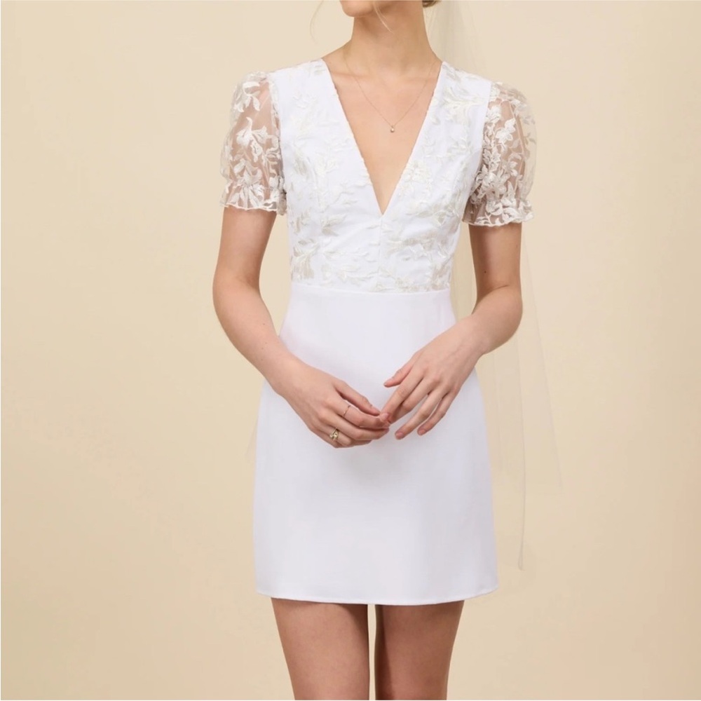 Park & Fifth White Payson Mini Dress